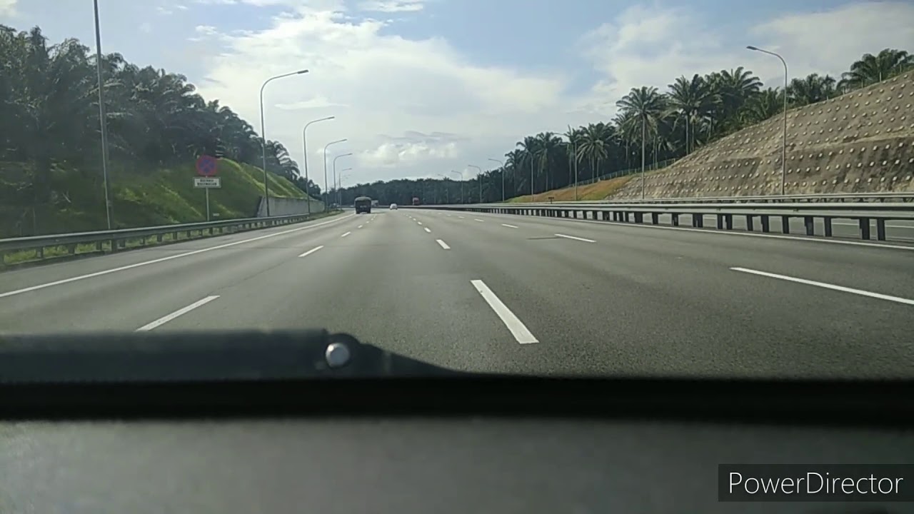 Road condition in North South Expressway - YouTube