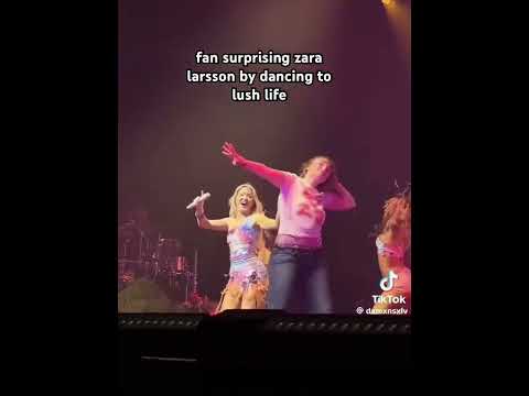 Fan Surprising Zara Larsson By Dancing To The Choreo Of Lush Life At Amsterdam Concert Pop