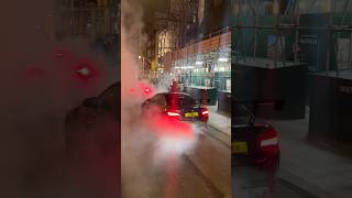 2 BMW M2 GOES MAD ON MAJOR LONDON STREET #burnout #bmw #M2 #carmeet
