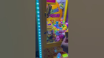 Winning A Duck From The Claw Machine #arcade #clawmachine #shorts #claw