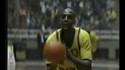 Kevin Magee 38 pts. vs. Nikos Galis 33 pts, 1989 -