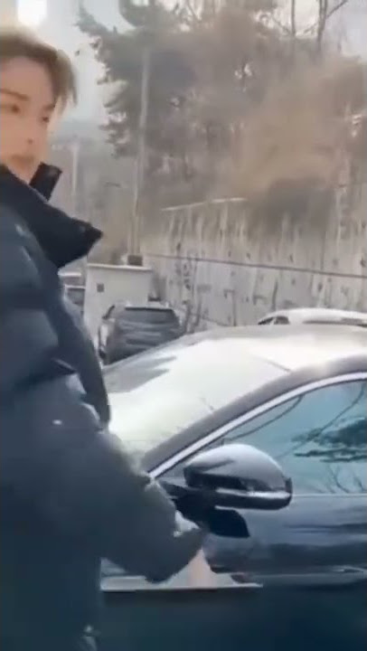 I really thought it was Jungkook and hia car🤣🤣😳