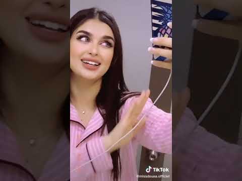 تيك توك 1 فاضي شوية نشرب قهوة فحتة بعيدة بصوتها دمار
