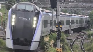 E353系（ﾓﾄS207編成）＋（ﾓﾄS110編成）特急あずさ42号新宿行き 小淵沢駅入線（2026/7/4/15:57）