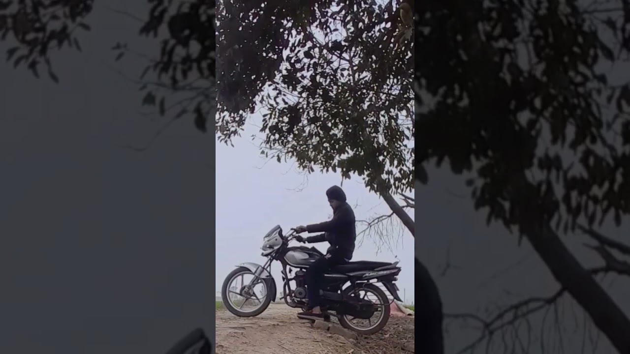 motorcycle te karvai stunt kra check ✔️ and subscribe new 📸