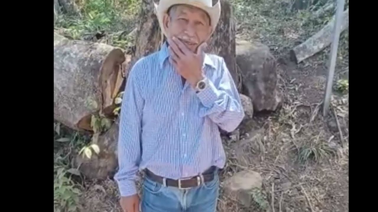 COMANDANTE CARMELO EN GUAZAPA HACE ENTREVISTA