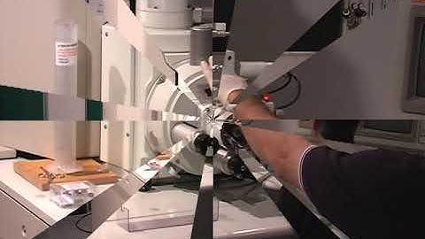 SEM: Sample Insertion Basics JEOL JSM 6300 SEM