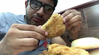 اكل فراخ فى مطعم جرين هيلز دبى مع الاكيل و مزاجنجى دبى واذكي واحسن اكل الامارات العربية المتحده screenshot 3