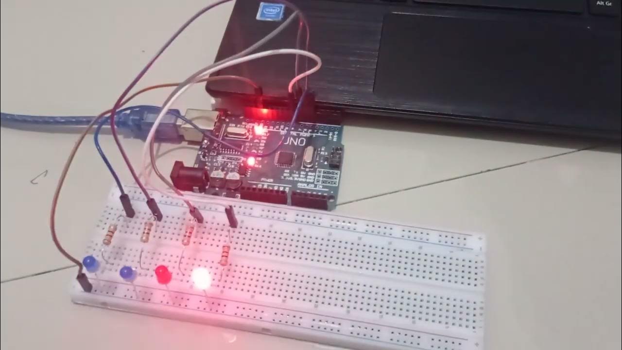 JOB 4 Rangkaian Arduino dengan 4 buah LED dan 4 buah Resistor flip flop ...