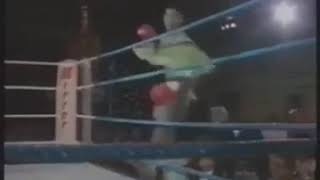 Prince Naseem Hamed NAZ over the top rope into the ring نسيم حميد