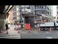 梅田、突然、土管そびえ立つ