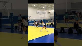 Players are in sync 🏐👏🏼 #volleyball