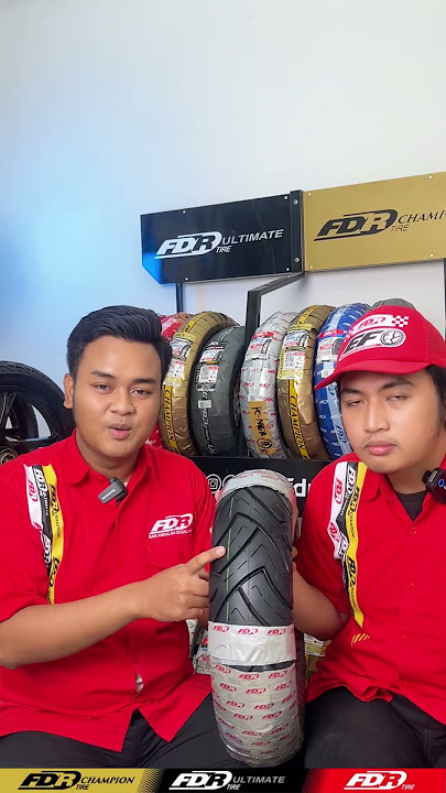 Kenapa ada garis warna warni atau biasanya putih di ban motor yang baru