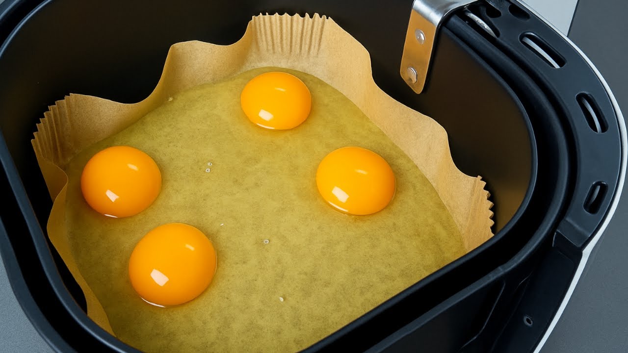 Easy Air Fryer Egg Bites No Mold Needed! Soft & Cheesy Breakfast