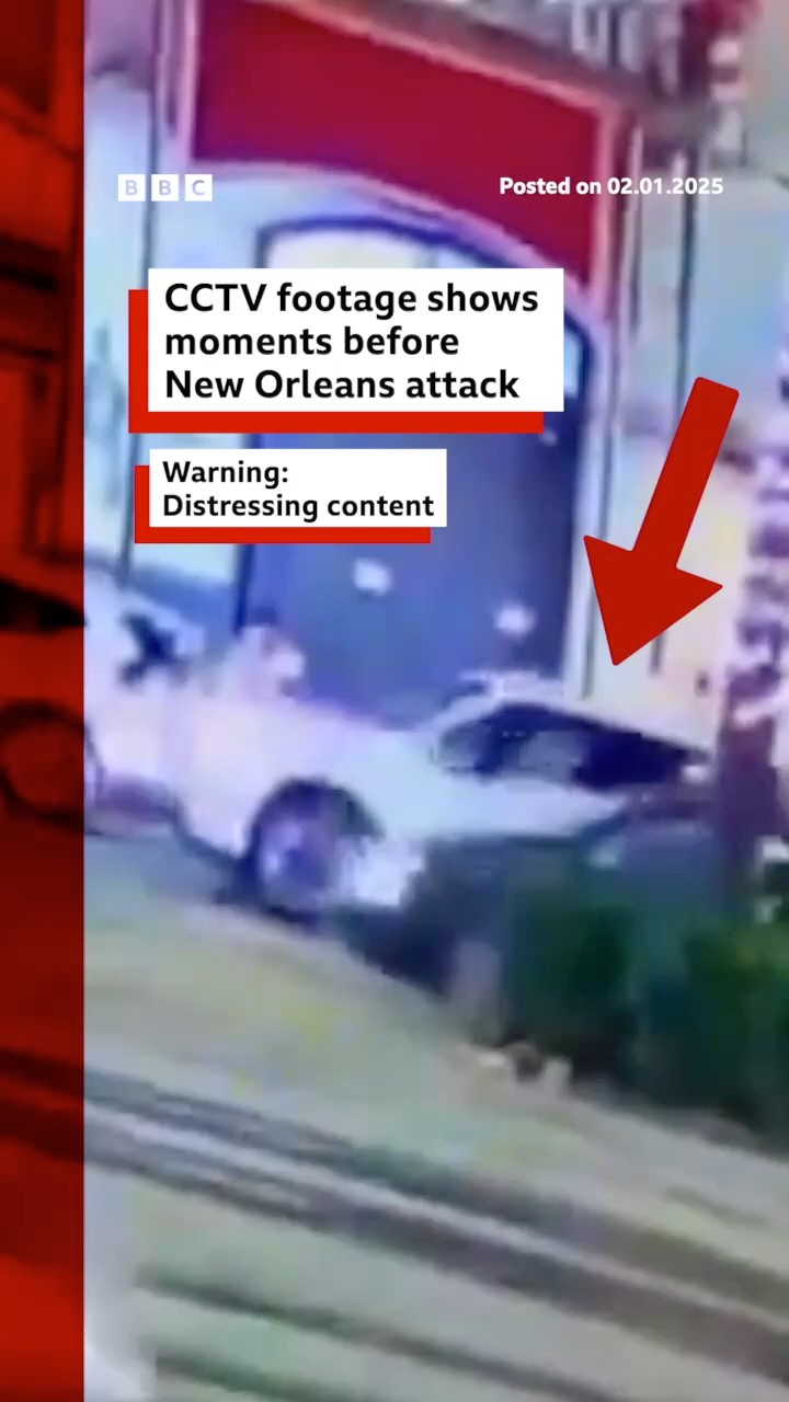 Moment New Orleans attacker enters busy street in pick-up truck. #NewOrleans #BBCNews
