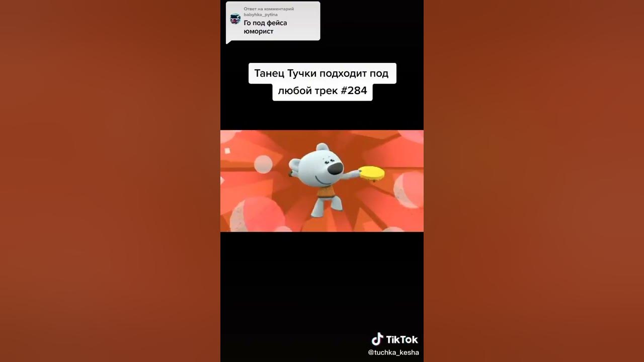 справа горы а вдали кавказ стример. с лева горы с правка горы а в дали кавказ.