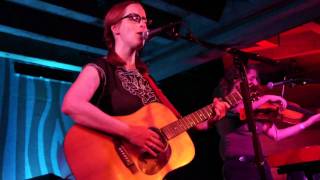 Laura Veirs - &quot;Jailhouse On Fire&quot; with intro and joke (12)