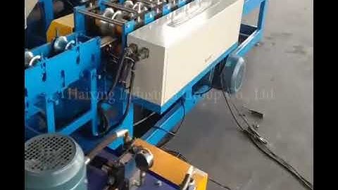 Hydraulic guide column cutting shutter door forming machine