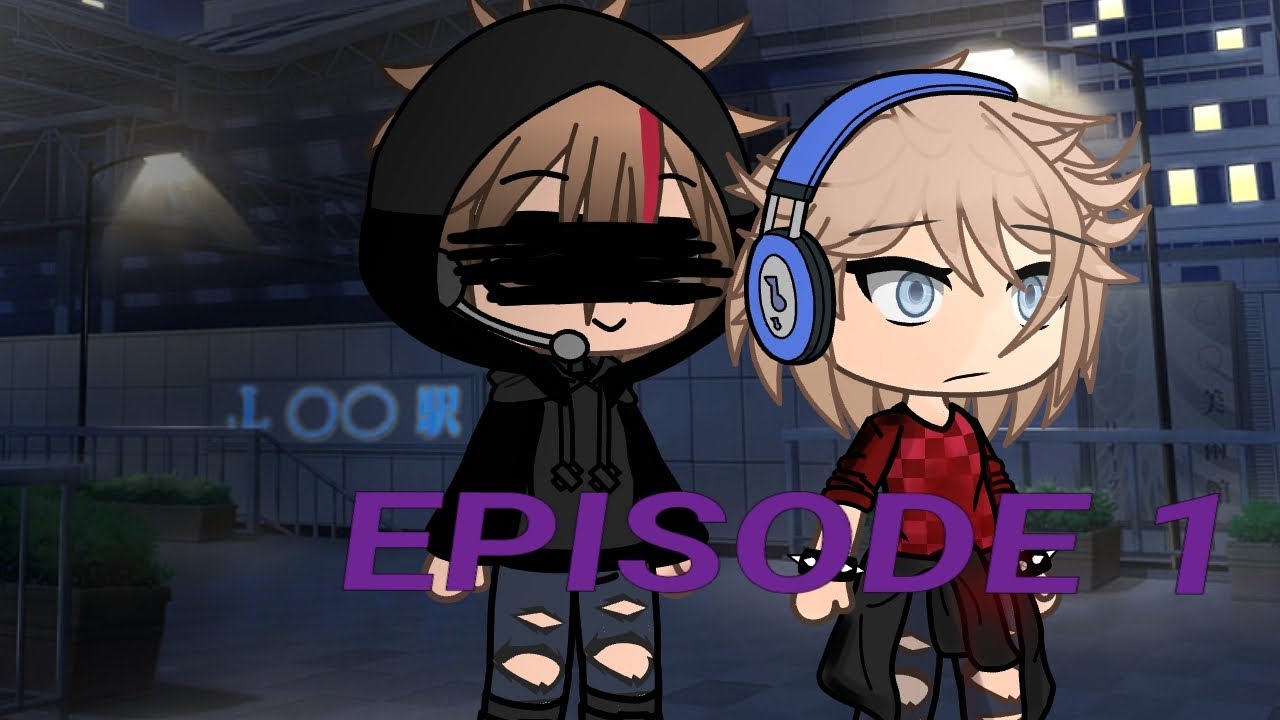 Le silence n'était plus vide IL OBSERVAIT.(Description)