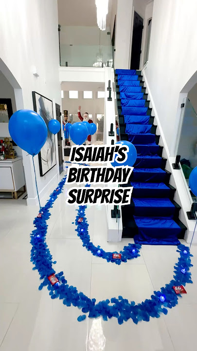 Surprise our son for his 14th birthday with us 🎉🎊💙🎁