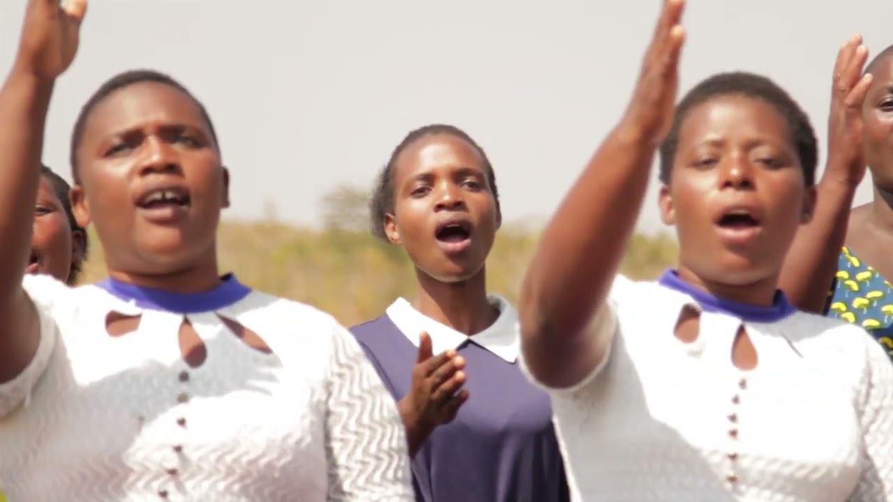 MUNDILONGOZGE DADA   CHITIPA CENTRAL SDA CHURCH CHOIR (QUAD.C)