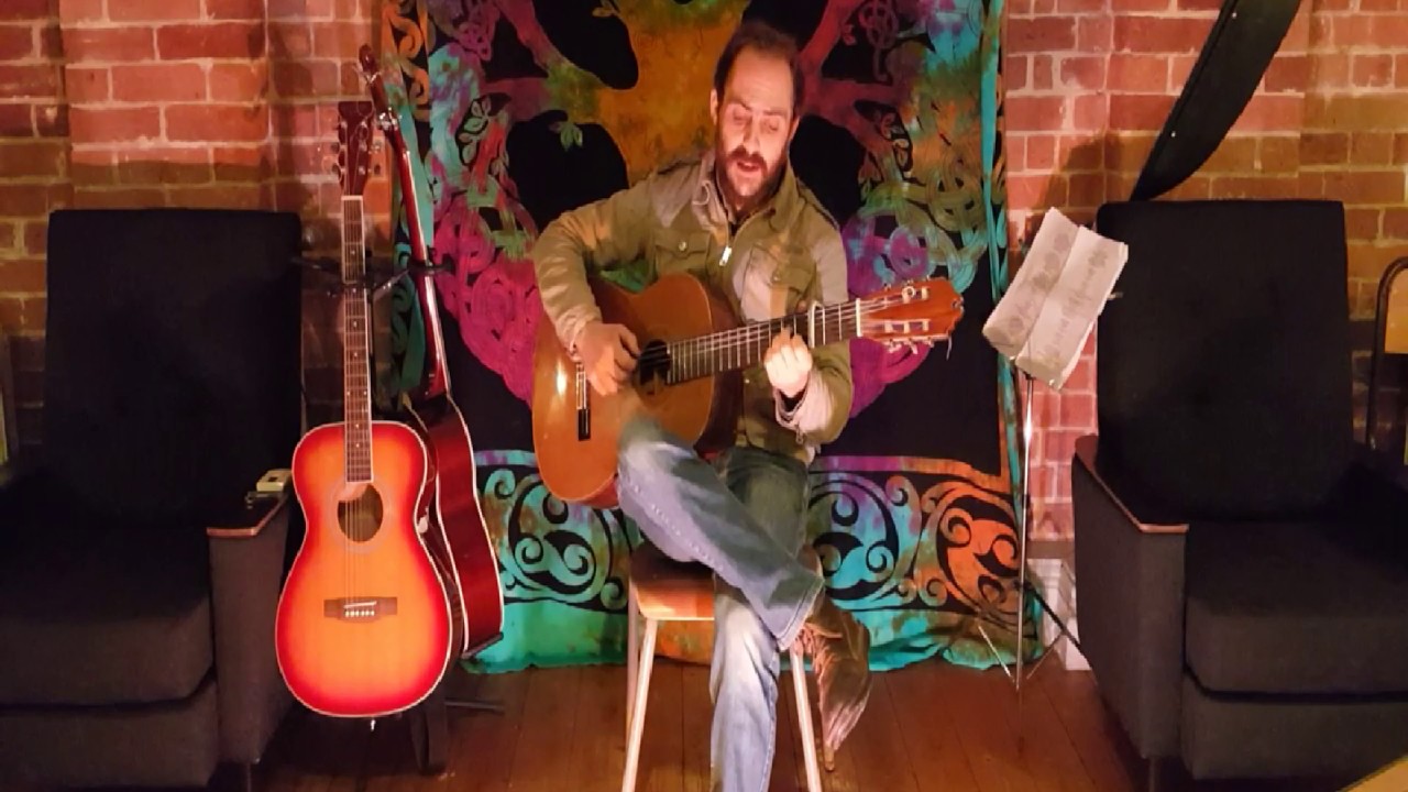 Lee @ Ringwood Unplugged January 2017