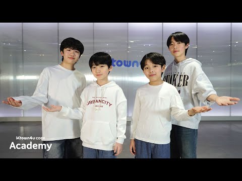 TXT (투모로우바이투게더) - Over The Moon l Ktown4u coex Academy Adolescent CLASS