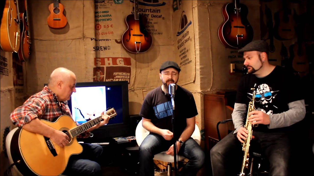 Momentos Al's Music Factory "The Logical Dream"