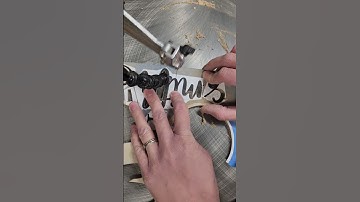 Keeping a clean cut on your scrollsaw! #scrollsawtip #cuttingscript #diy #woodworking #wood