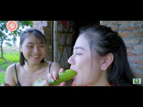 Hot Girl Dung Amy lộ b..ỉ...m hồng hồng