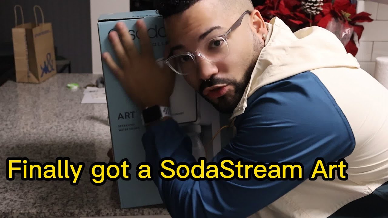 Unboxing and Creating Art with SodaStream!