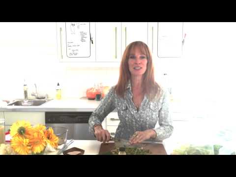 spicy asian salad wraps | paleo | raw food recipe | dara dubinet