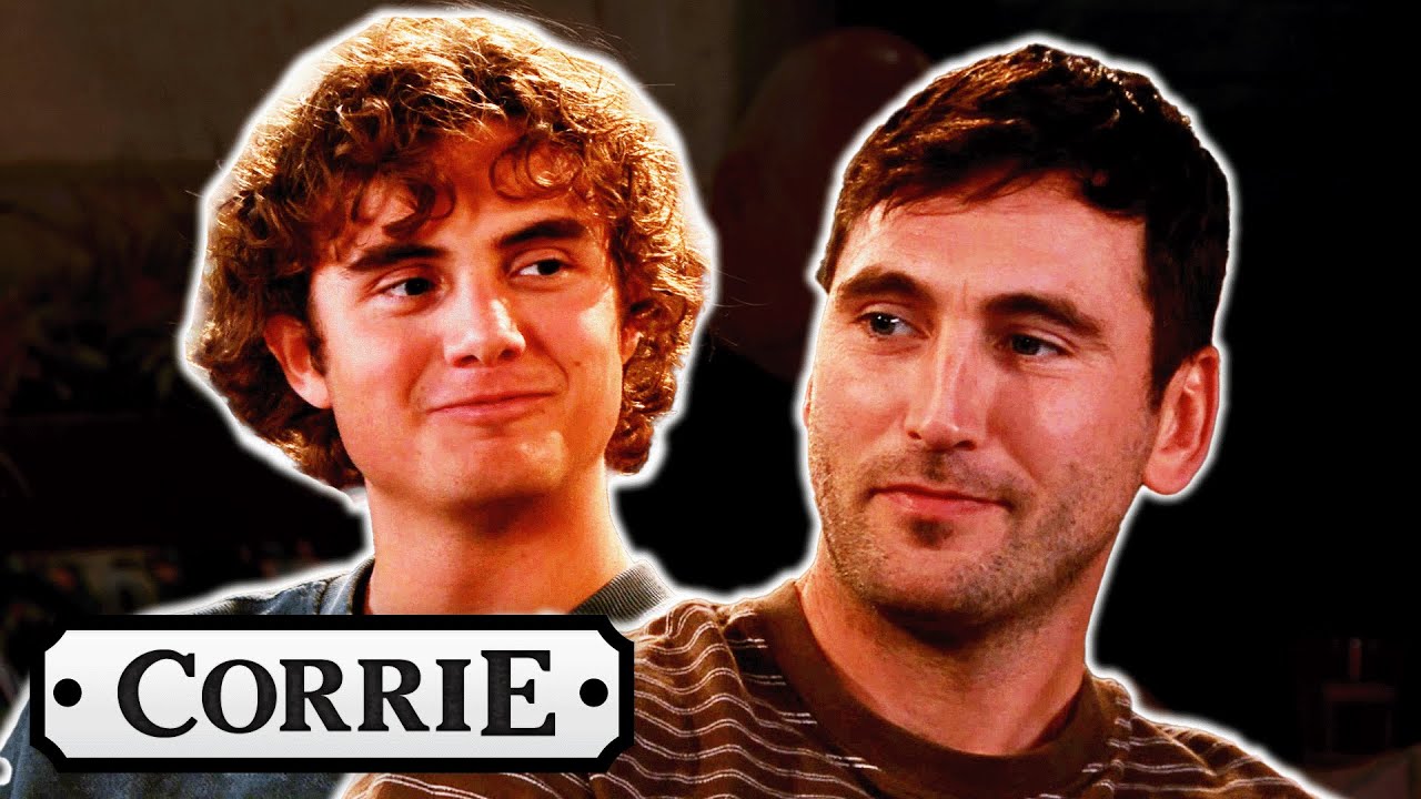 Brody And Kit Start To Build A Relationship | Coronation Street