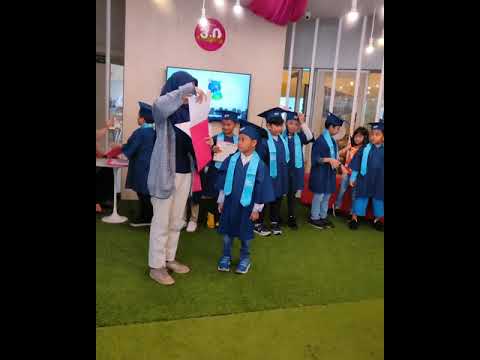 MaliQ Graduation EF HIgh Flyer