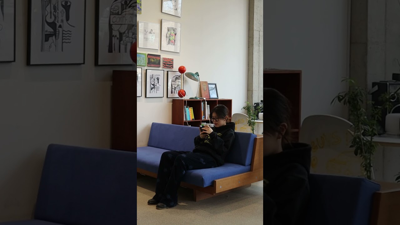 GUVS Story, Scene 2: Hans Wegner for Getama, Day bed