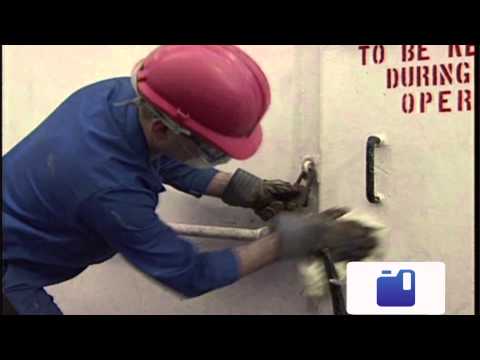 Video: Voorbereiding van mure vir verf: werkvloei, kenmerke en aanbevelings