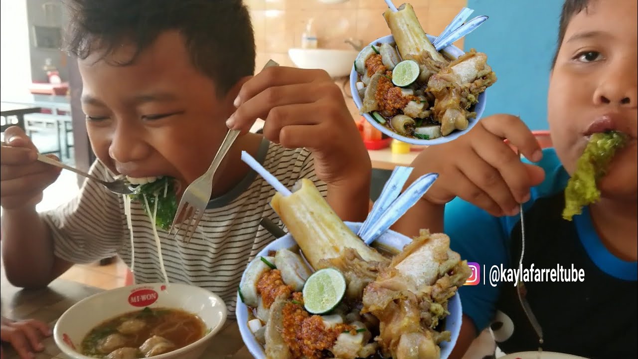 Lucu Anak Kecil Ludes Makan Bakso 2 Mangkuk Mukbang Indonesia