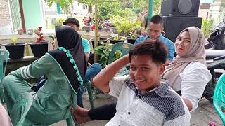 Mokong & eyang putri (kau pergi tanpa rela ku)