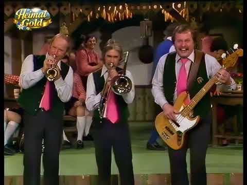 Hot Dogs - Schaug hi, da liegt a toter Fisch im Wasser 1984