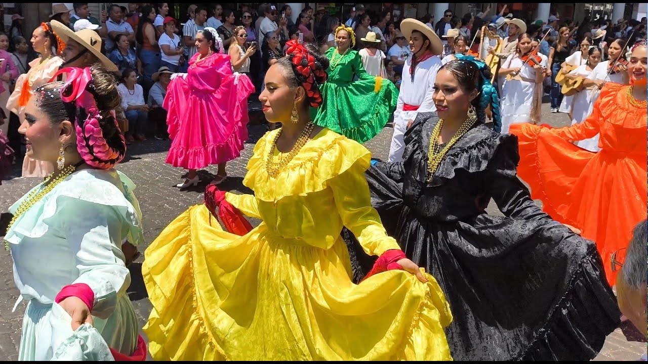 Desfile de Artesanos Uruapan Michoacán 2025 Completo