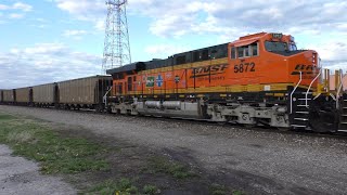 BNSF 5872 25th Anniversary ES44AC trails on BNSF Coal Empty