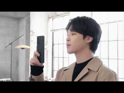 Jimin taking cute selfies 💟