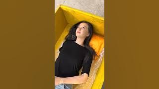 Ultra-realistic wax figure simulation human wax figure production, hand-made silicone figure, real-