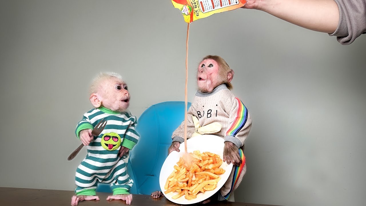 Bibi and Lala make super delicious French fries with Mom!