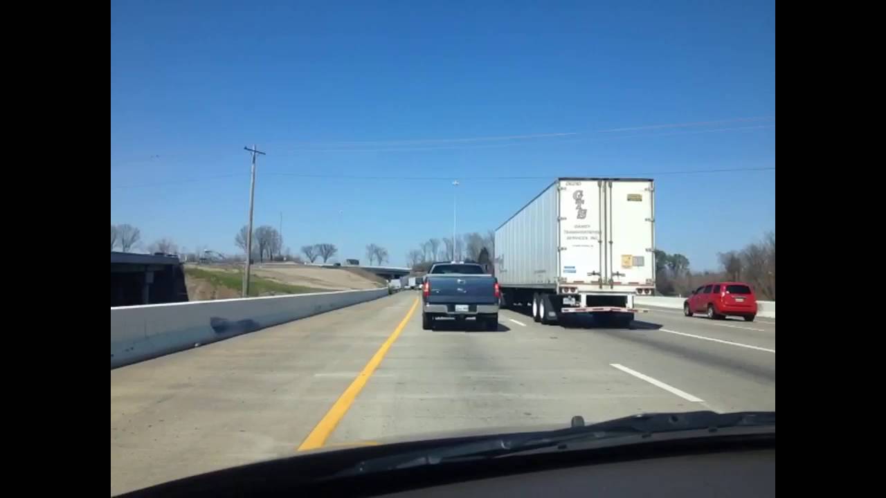 I24 multiple vehicle crash impedes Nashville traffic YouTube