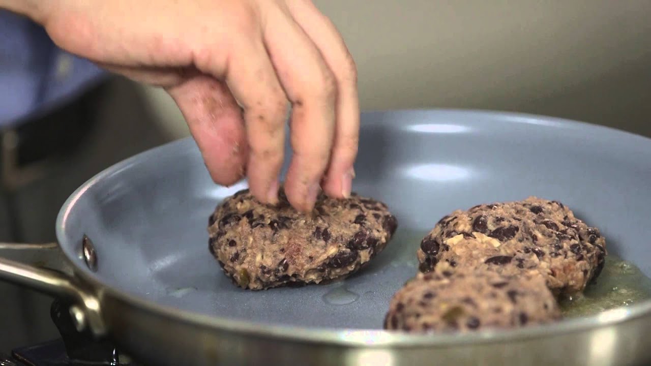 David Orozco | Spicy Black Bean Sliders with Guacamame | 30' ingles endodontics pdf