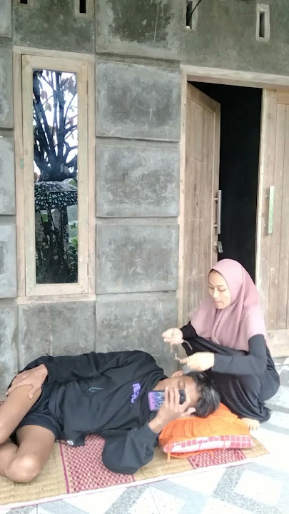 pantesan anteng 😏🤣😂#husbandwife #couple #comedy #tehumist1 #funny #ekmotahathighumechala