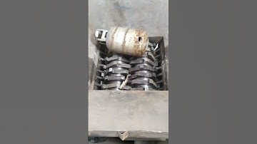 #fcnfm FCNFM Shredder: High Torque & Low Speed Design Perfect for Tough Jobs.