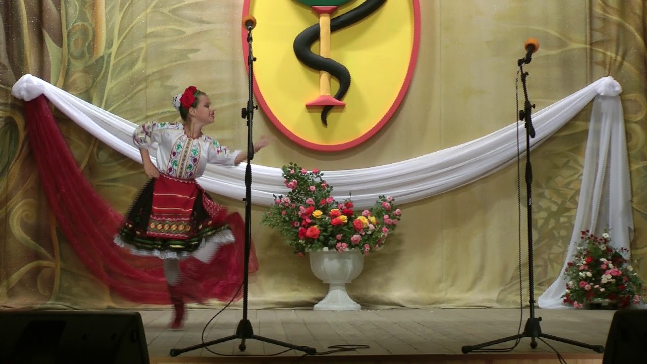 Диана Ермакова \"Птичка\" День Медицинского Работника 2019 - YouTube