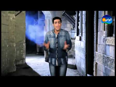      3 هاني فتحي وأنا في الشارع